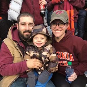 Meet your Posher, Cassandra